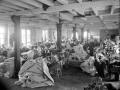 Women working in textile industry, 1915